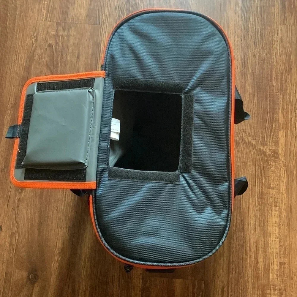 Chicago Bears 28 Can Tailgate Tote Insulated Igloo Cooler Bag New - Picture 4 of 7